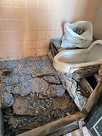 トイレリフォーム(解体工事)